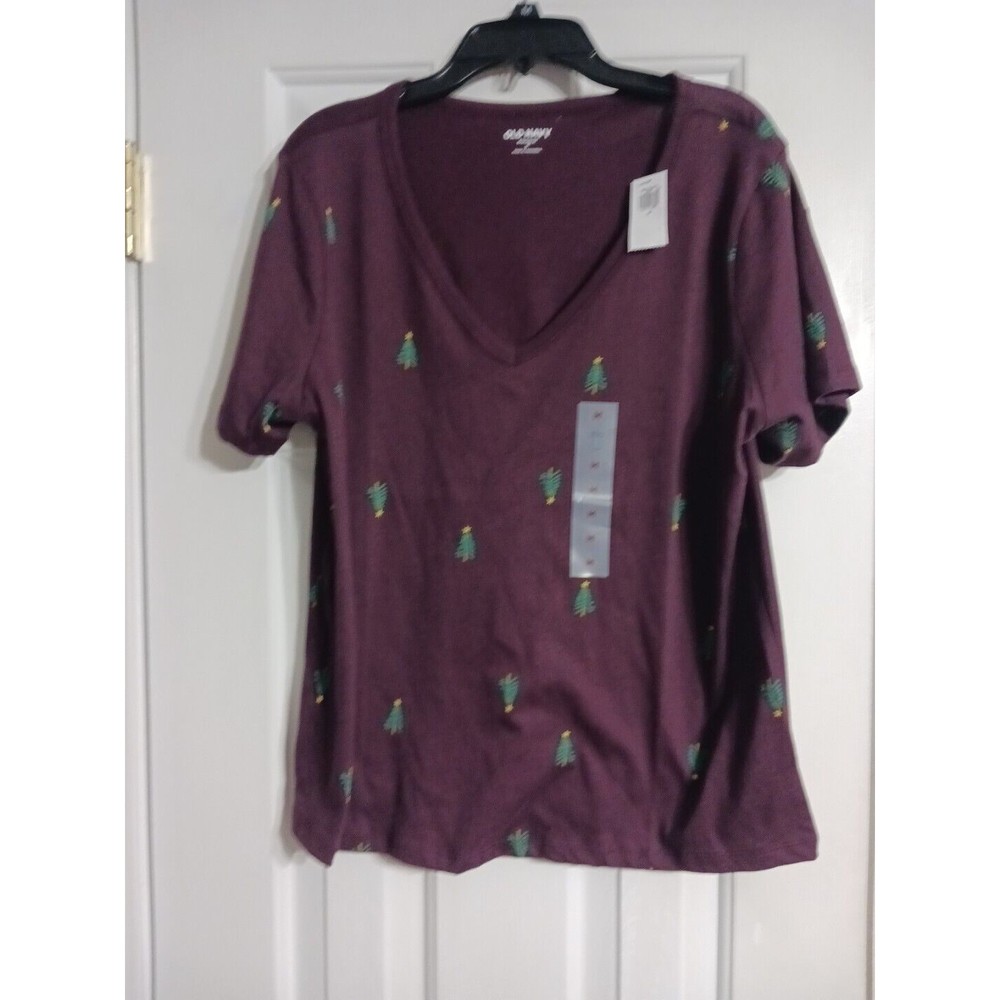 NWT Women's Old Navy V-Neck EveryWear Tee Size XS (0-2) Top Purple Christmas 🎄